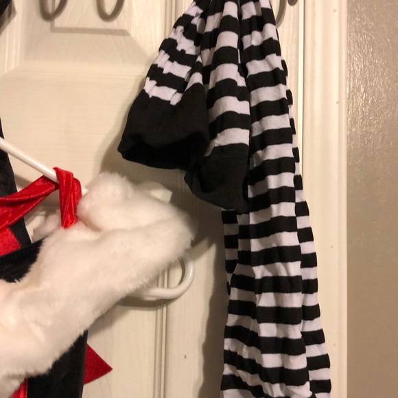 Queen of Hearts Halloween Costume xsmall - Picture 5 of 10